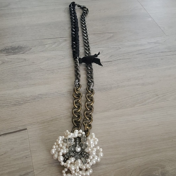 Lanvin mixed tone necklace with flower - Picture 9 of 11